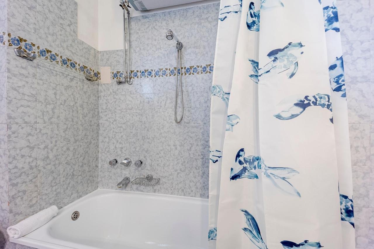 Condominio Turchese Seaview Apartment Sanremo Exterior foto